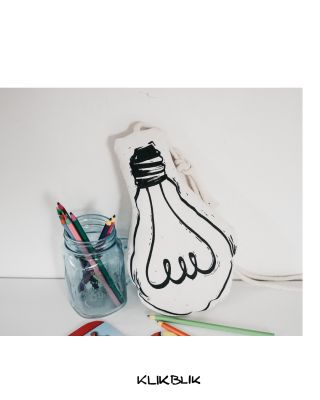 Ošrabat pastelky, zabydlet aktovky a odpočítáváme návrat do školního režimu. Těšíte se nebo děsíte se? KLIKBLIK #skola...